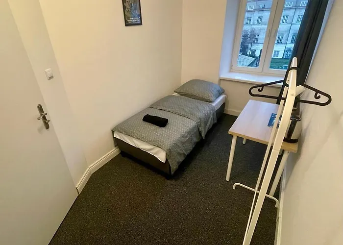 Fantastic Waw - Ch5 Room C211